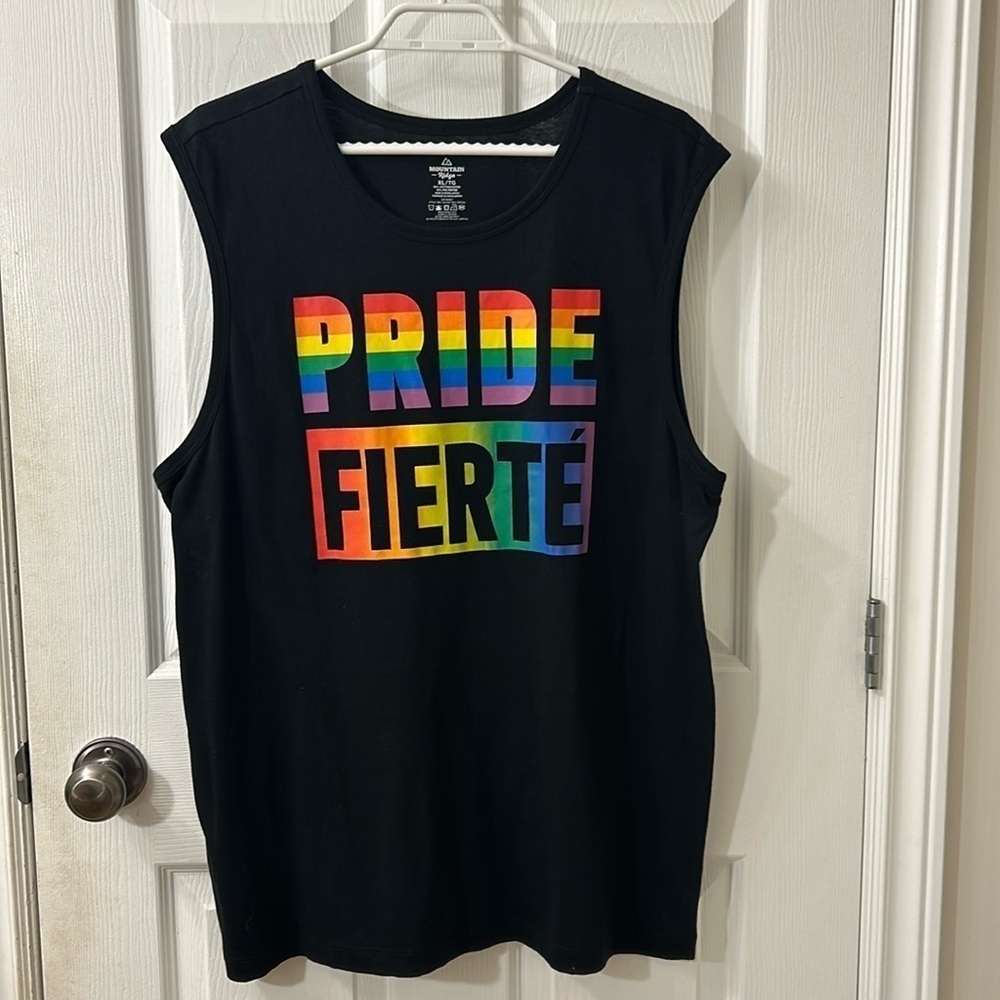 Mountain Ridge Pride tank top black size men’s extra large like new